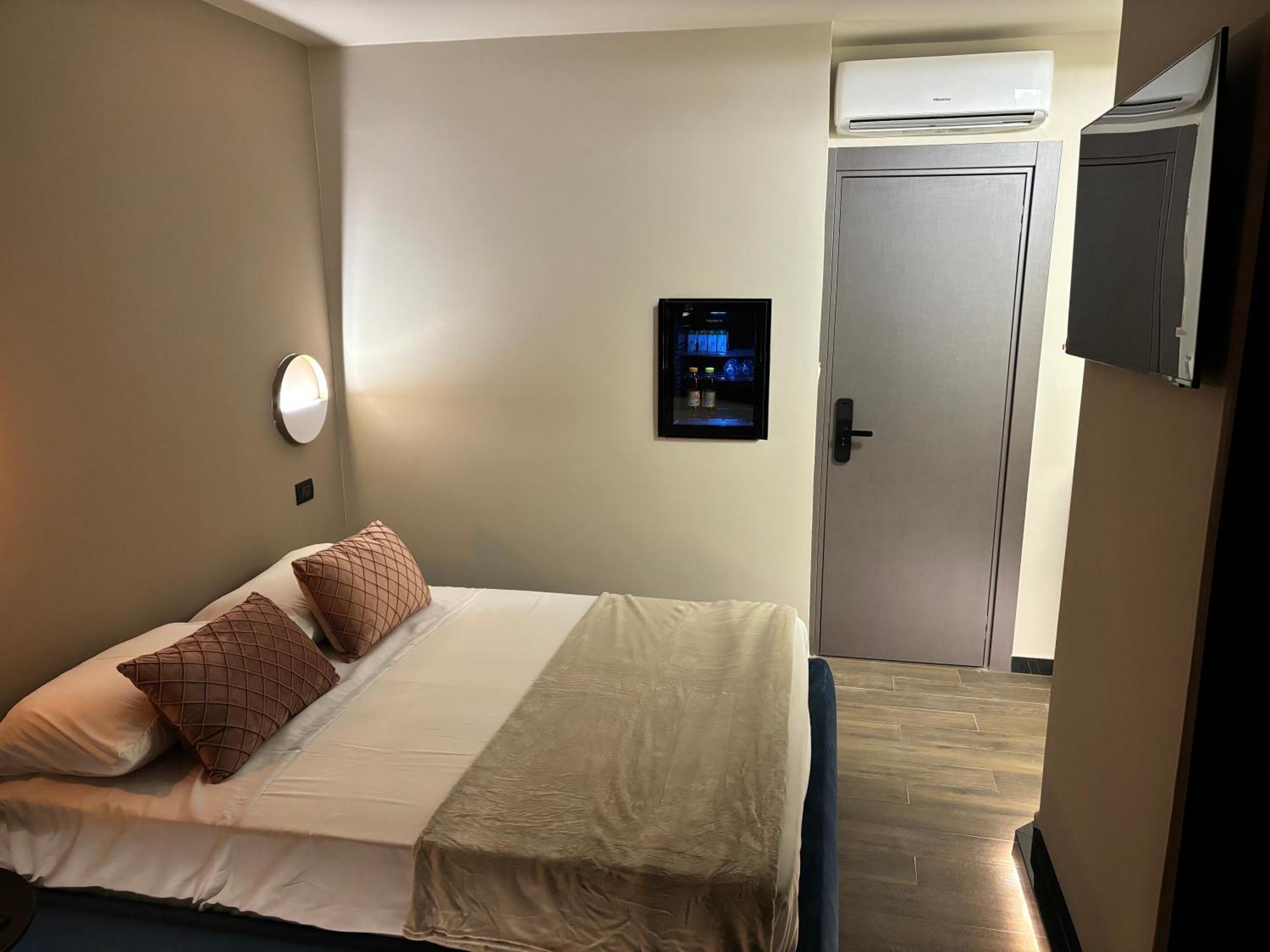 アーチ・カステッロ Cbh Sicitaly Group Bed & Breakfast エクステリア 写真